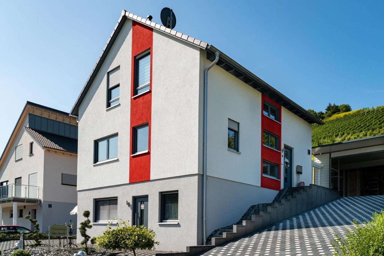 Ferienwohnung "Schoene Aussicht" Reil Buitenkant foto