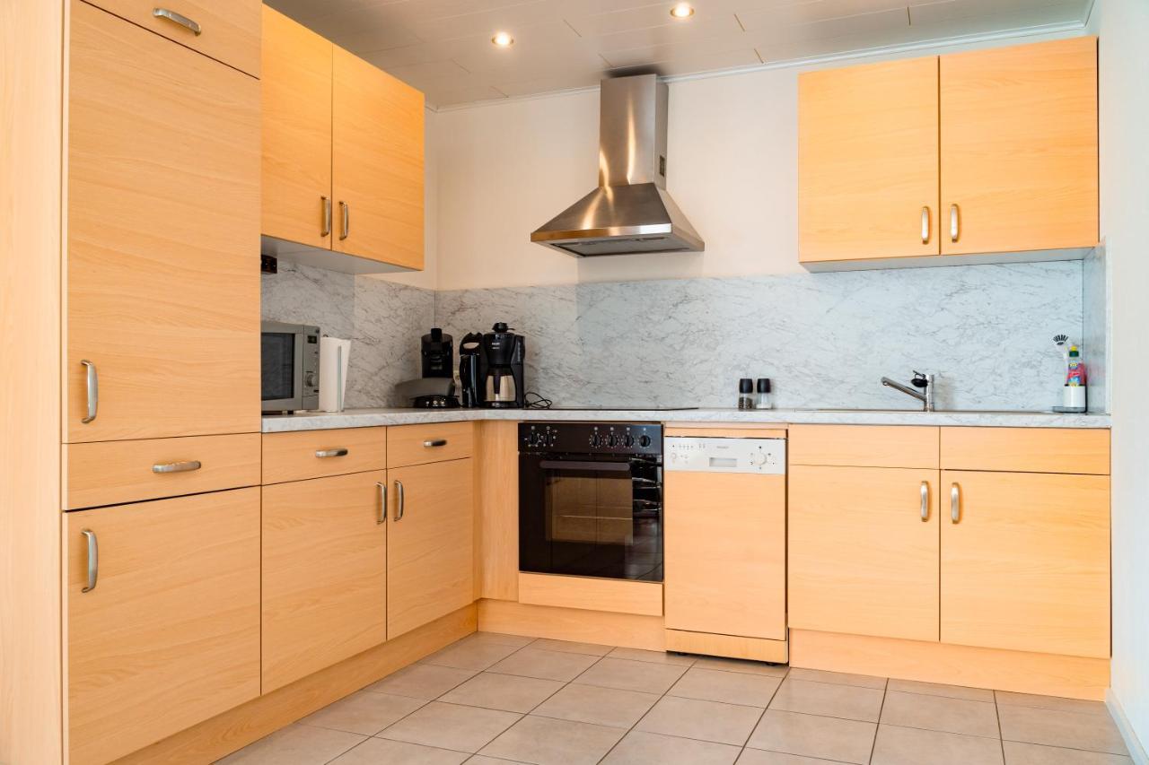 Ferienwohnung "Schoene Aussicht" Reil Buitenkant foto